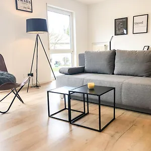 deluxe-apartments-messe-flughafen.stuttgart-hotel.com/